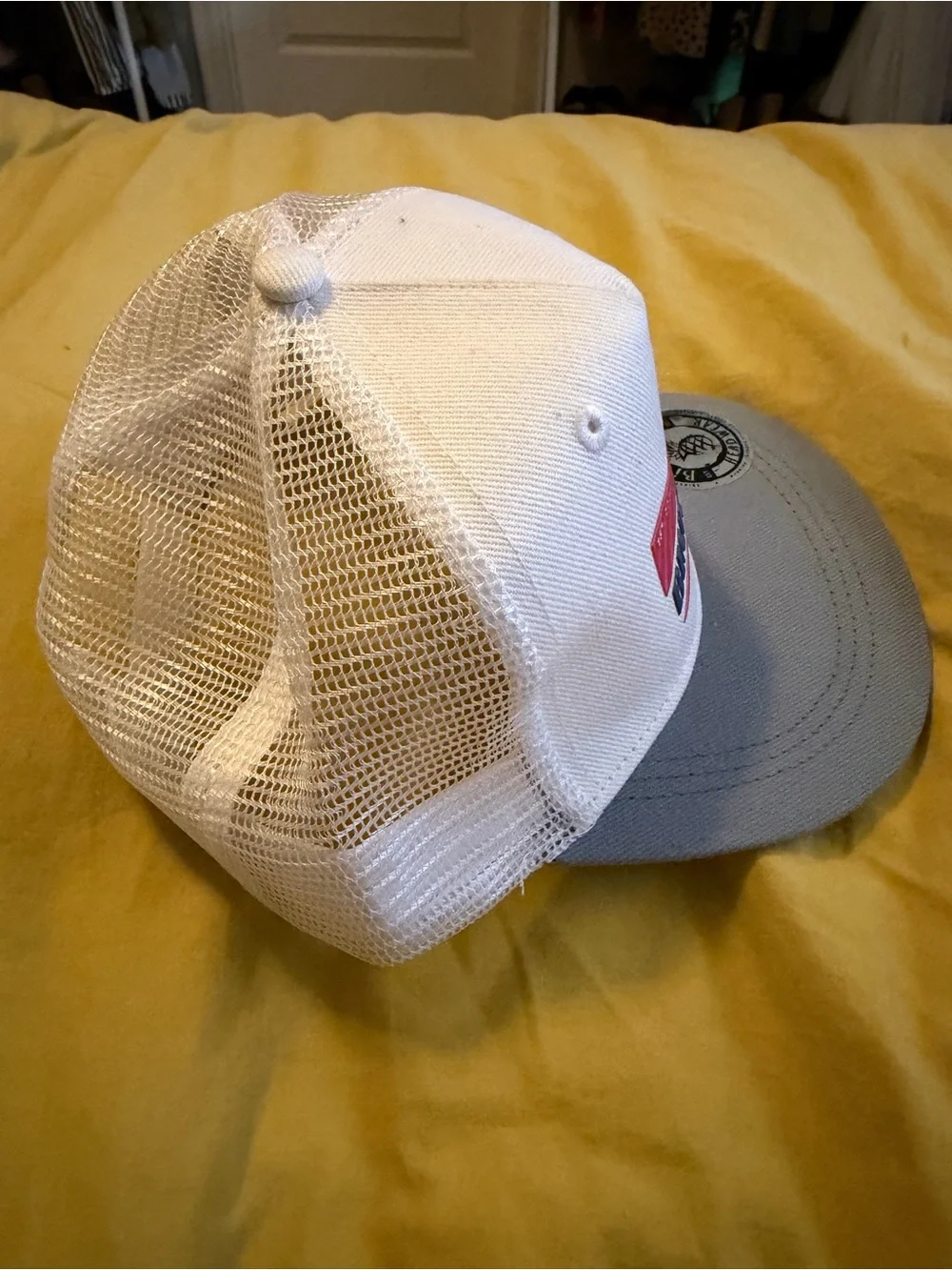 **NWT** Binky Bro- White & Light Gray Logo Trucker Hat